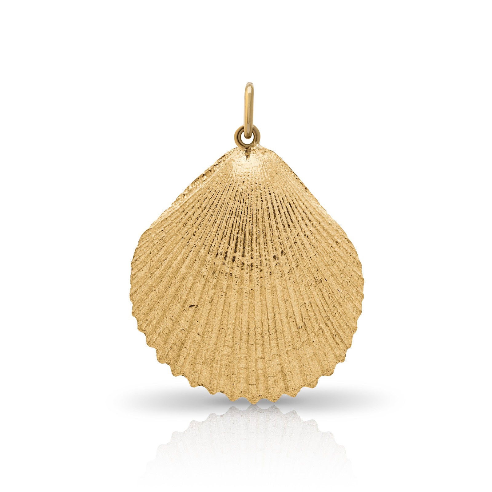 Holkham pendant. Scallop shell pendant. Holkham shell necklace. Holkham beach, Norfolk. Norfolk jewellery. Norfolk shell jewellery. Silver shell jewellery. Gold shell jewellery. Those Happy Places.