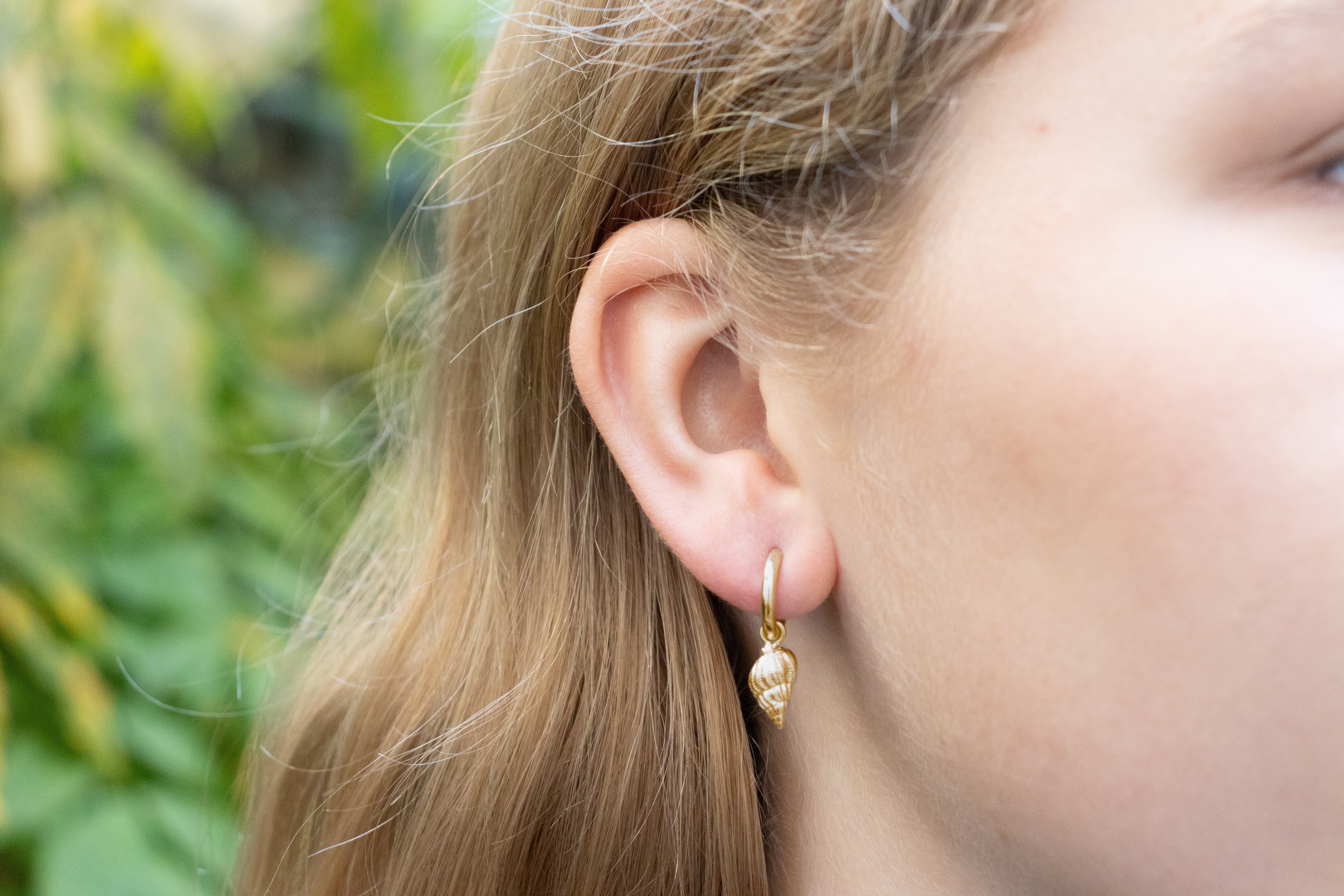 Port Isaac earrings. Port Isaac, Cornwall. Cornwall jewellery. Shell earrings. Cornish shell jewellery. Silver shell jewellery. Gold shell jewellery. Those Happy Places. Serena Ansell Jewellery.