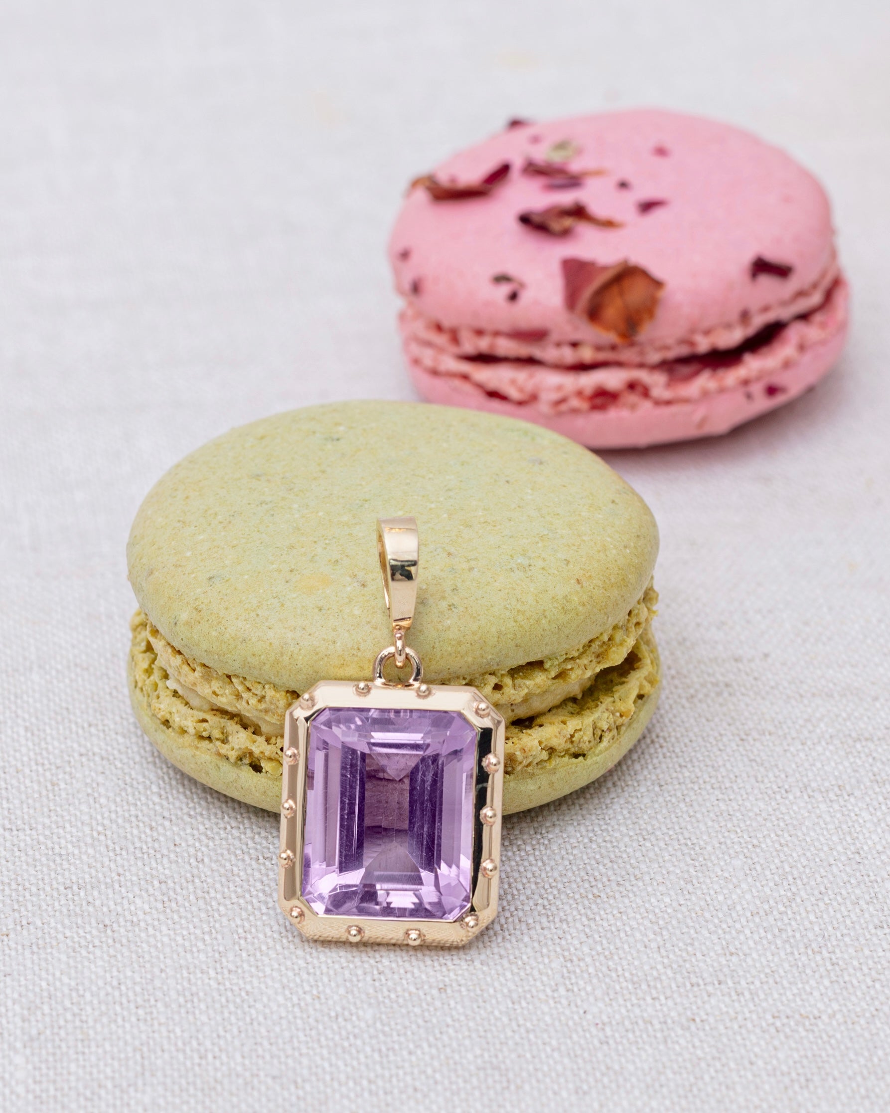 Amethyst pendant. Purple gemstone pendant