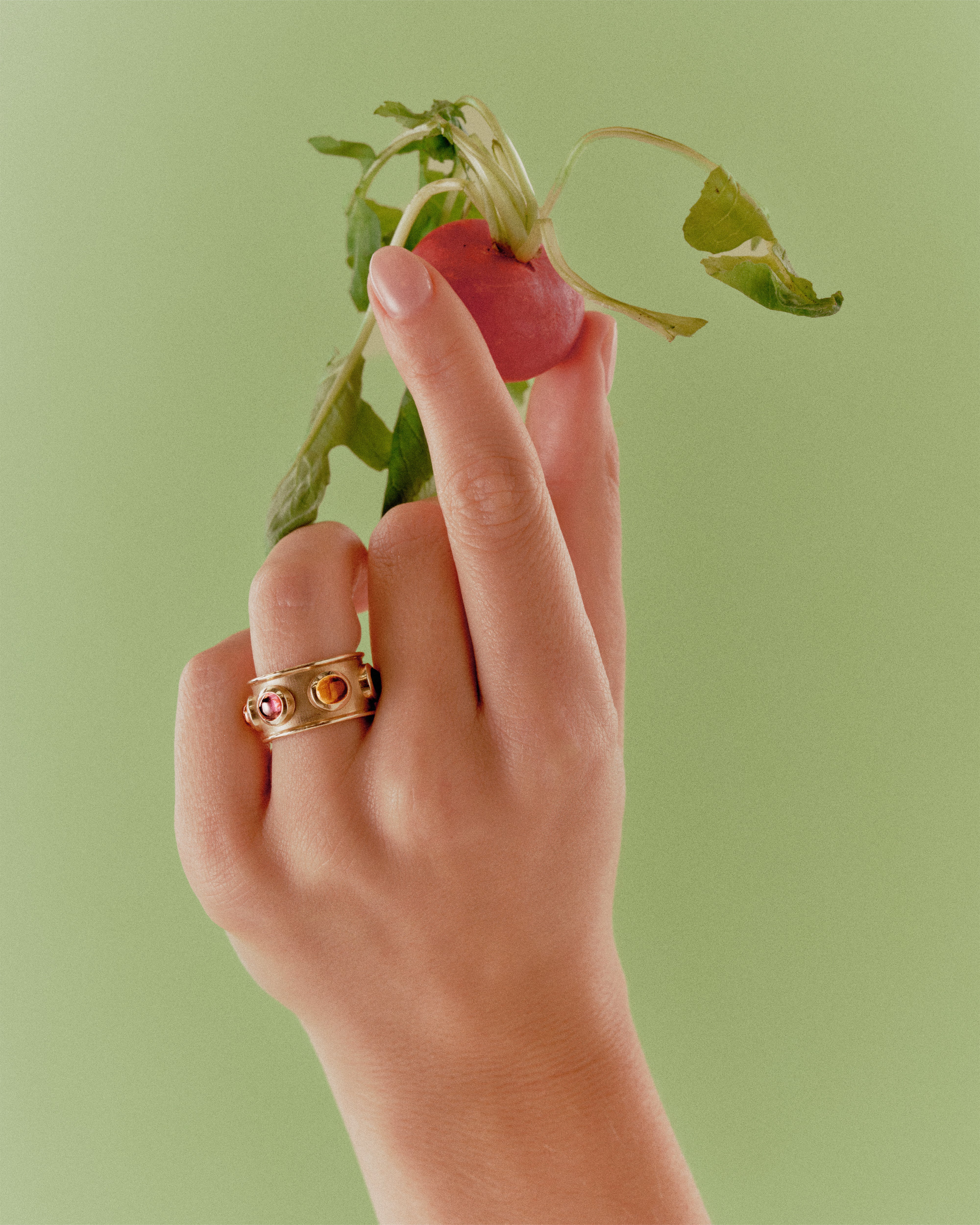 Pink tourmaline and citrine ring. Cabochon ring. Solid gold ring. Elizabethan style ring. Gemstone ring.