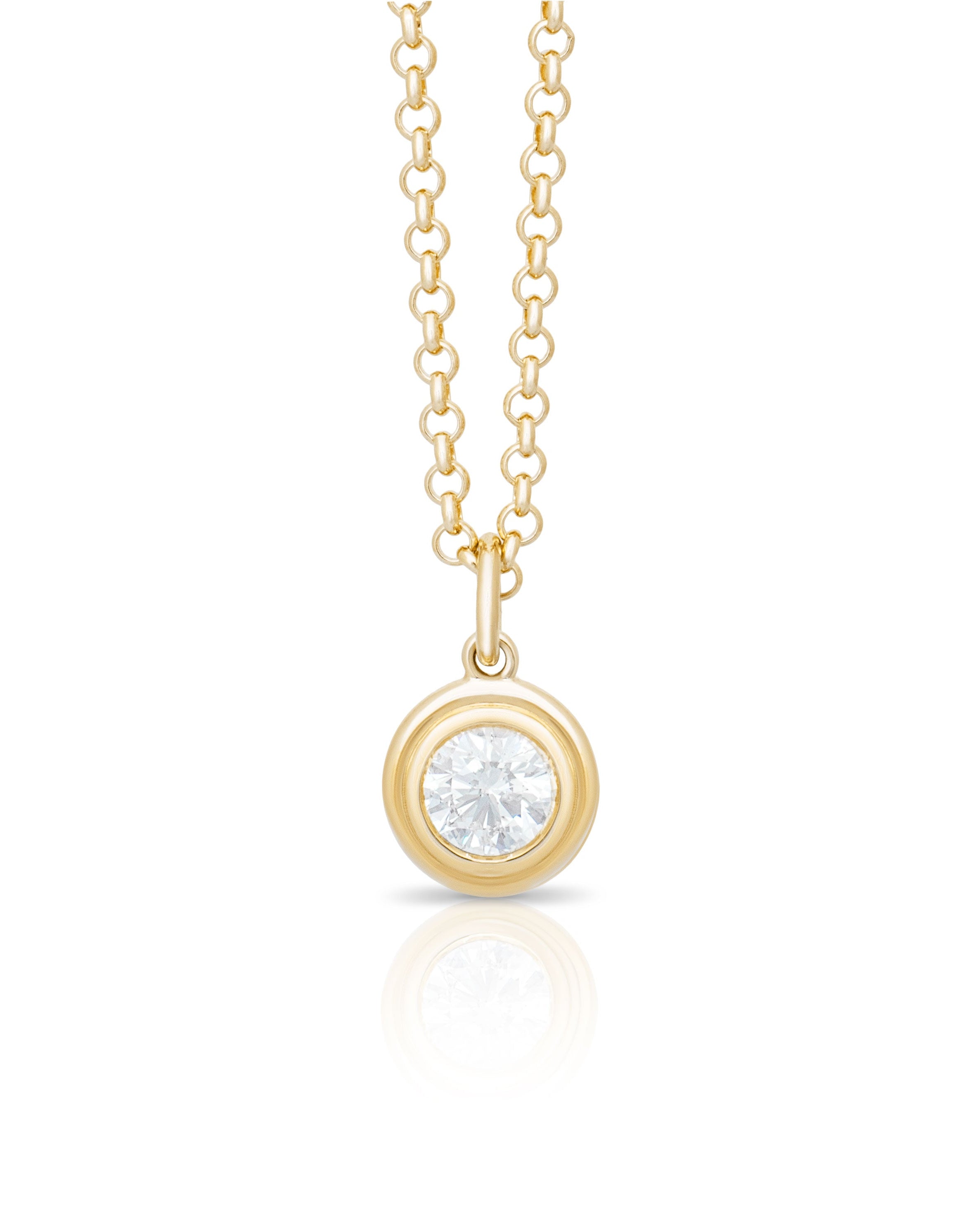 Diamond pendant. Gold and Diamond pendant. Diamond necklace.