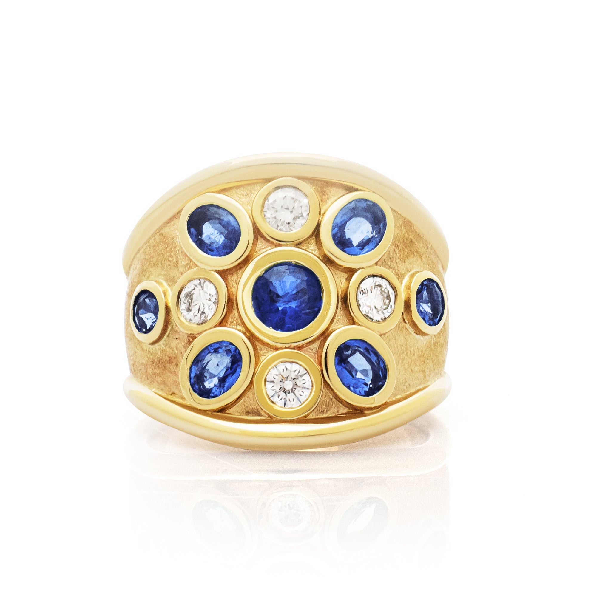 Sapphire and Diamond Droplet Ring. Sapphire and Diamond ring. Solid gold ring. Sapphire and diamond jewellery. Elizabethan style ring.