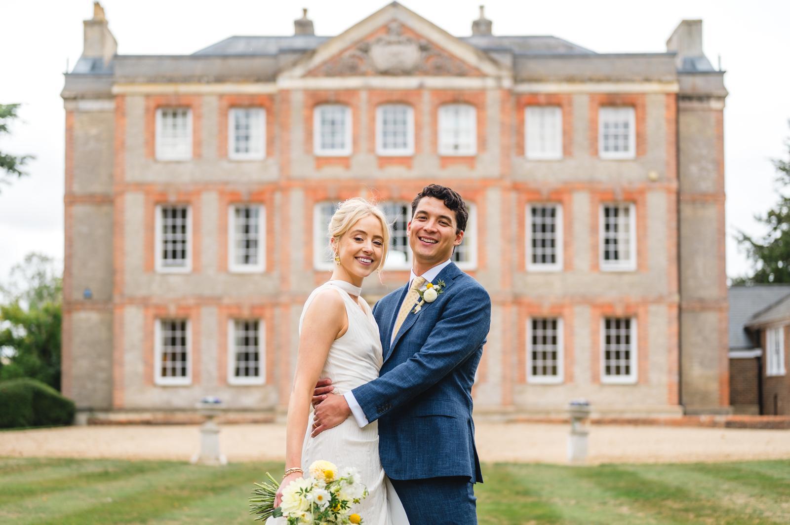 How to Choose a Wedding Band Which Will Perfectly Complement Your Engagement Ring