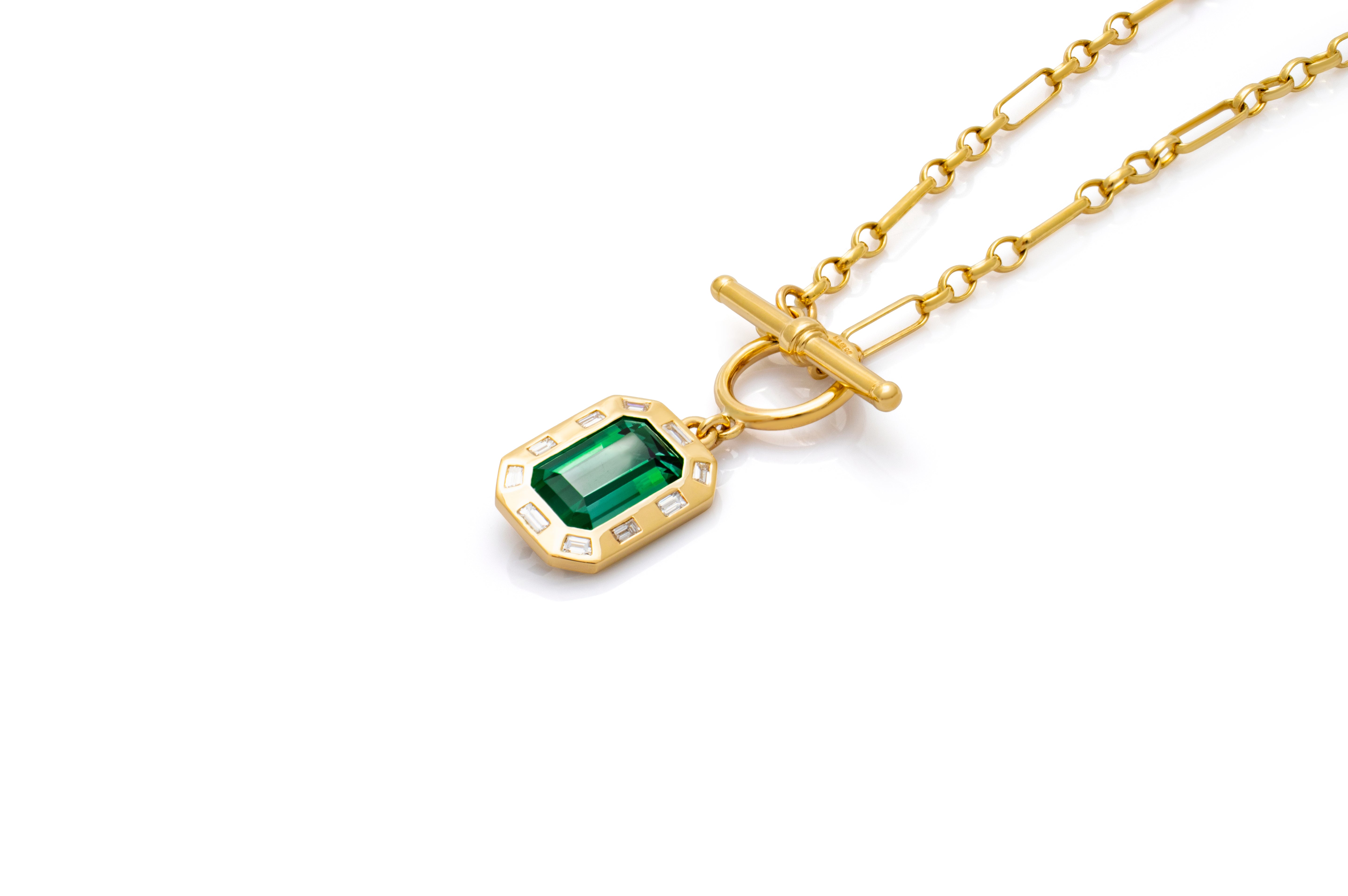 Green Tourmaline T-bar necklace. Serena Ansell Jewellery. Gemstone t-bar necklace. 