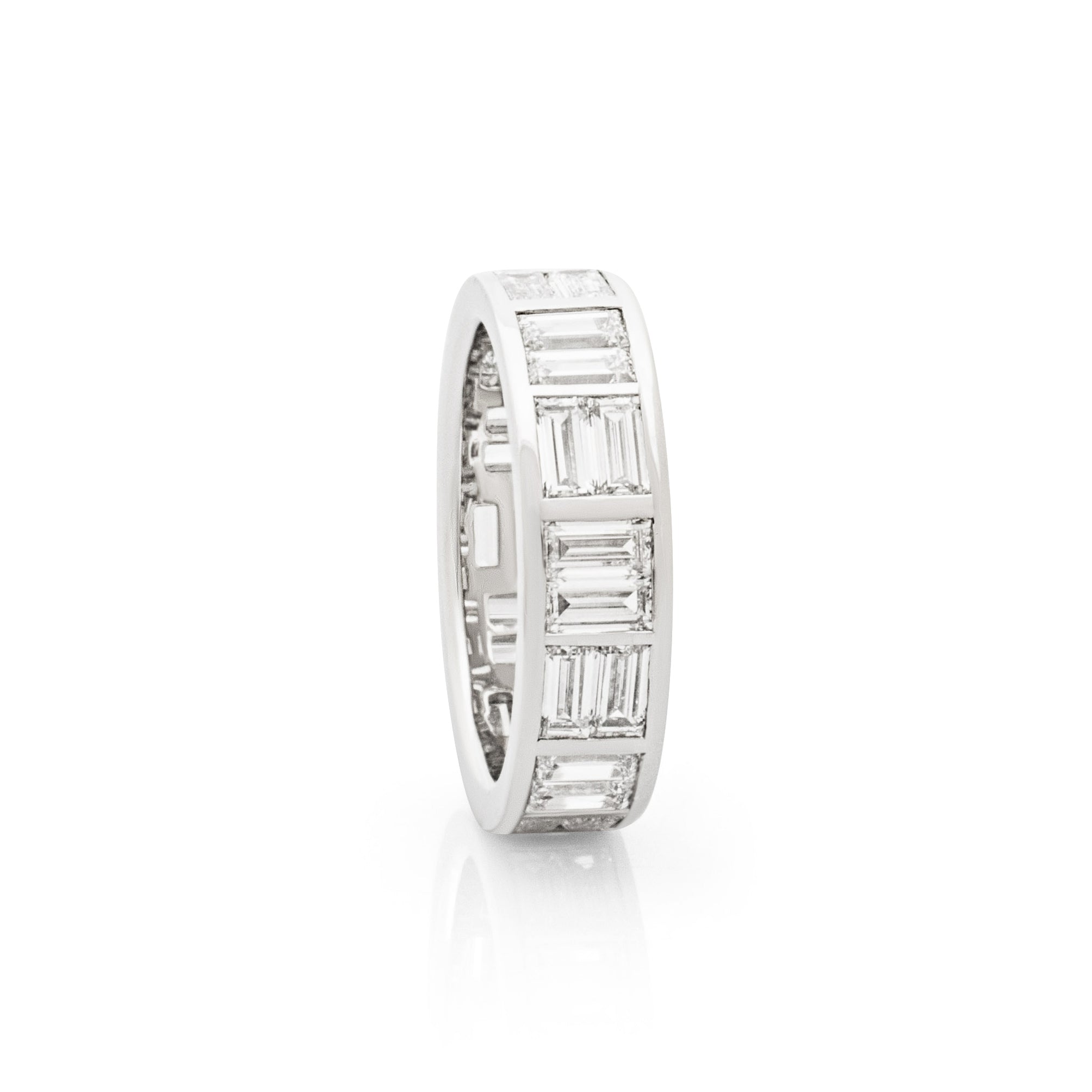 Brickwork baguette diamond eternity ring. Serena Ansell Bespoke Jewellery. Bespoke Jewellery Designer London. 