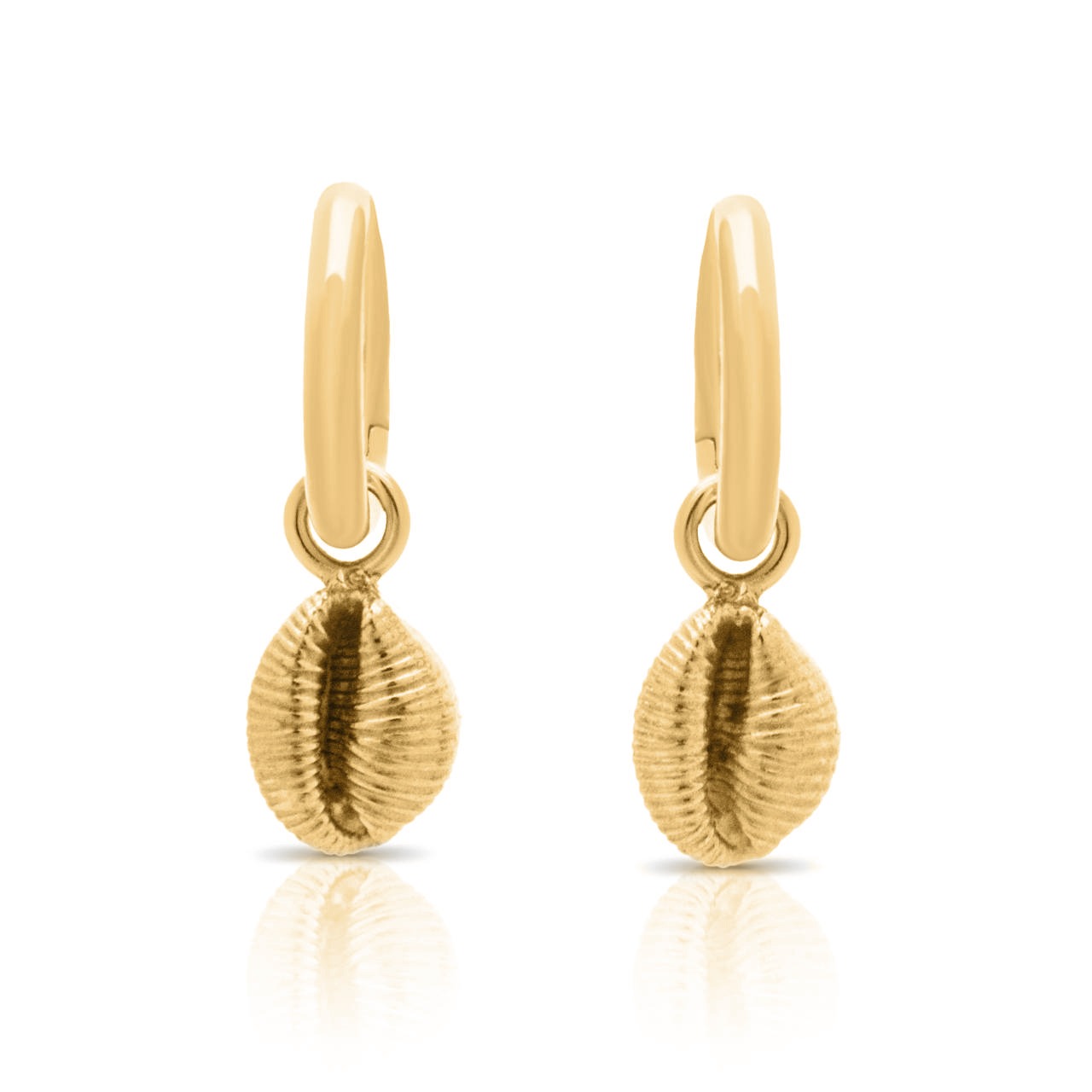 Cowrie earrings. Gold cowrie. Greenaway earrings. Greenaway Cornwall. Cornwall jewellery. Cornwall shell jewellery. Silver shell jewellery. Gold shell jewellery. Those Happy Places. Serena Ansell Jewellery.