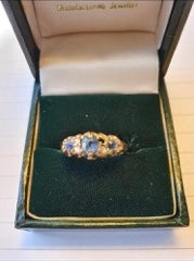 Sapphire and diamond ring. Heirloom gemstones. Heirloom jewellery redesign. Serena Ansell Bespoke jewellery design. Old jewellery redesign. Bespoke jeweller London. 