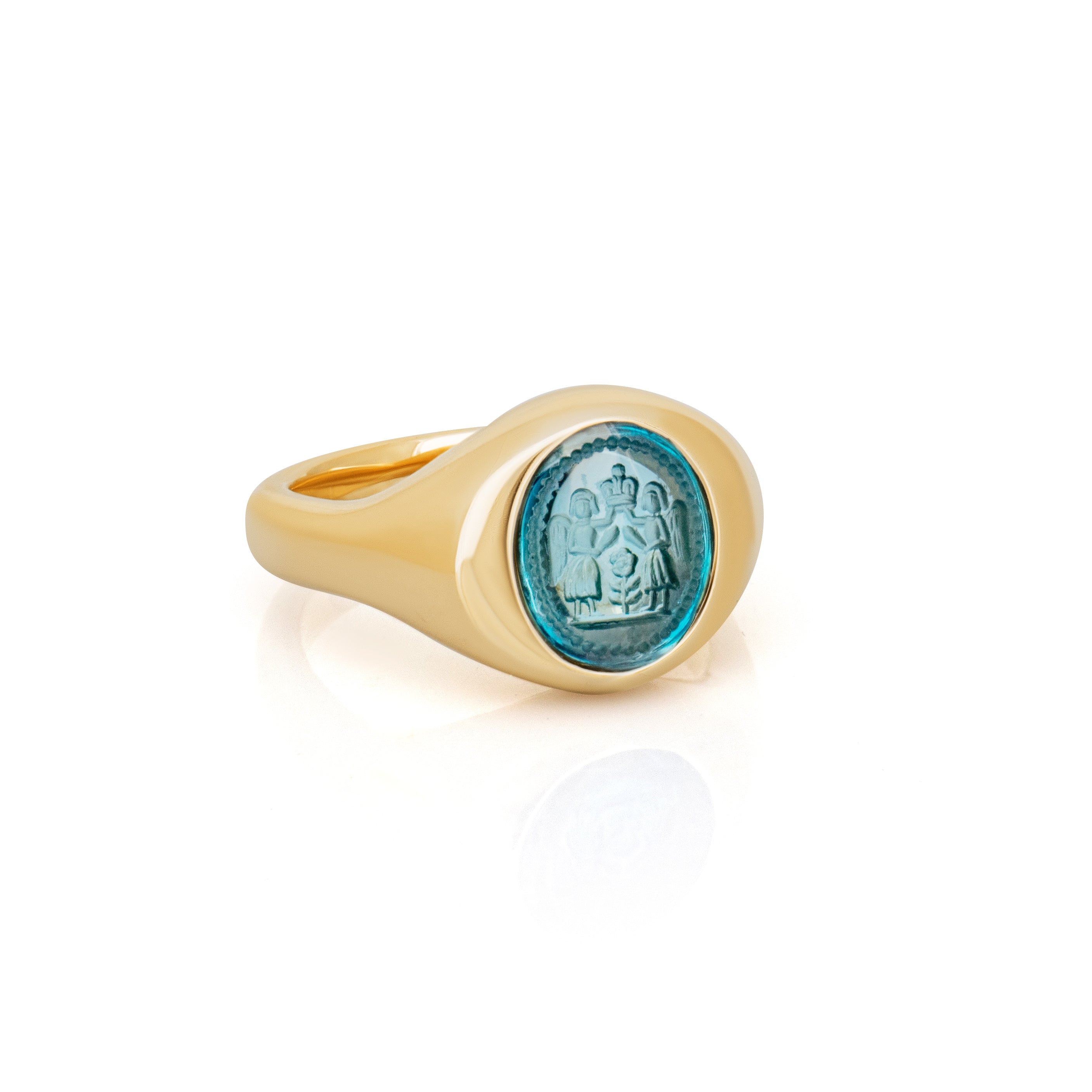 A Topaz Signet ring. Engraved gemstone ring. Gemstone signet ring. Intaglio ring. 