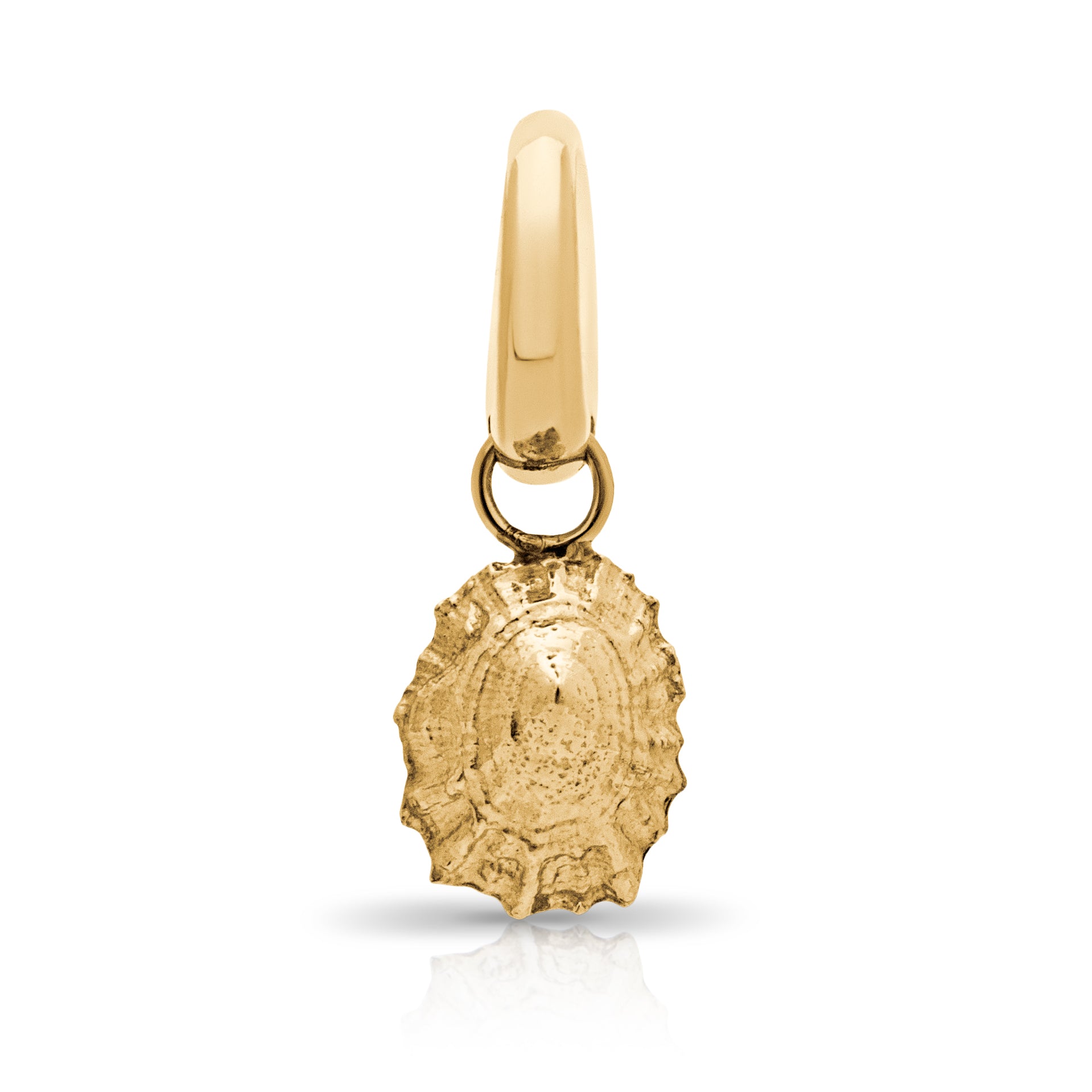 Polzeath pendant. Polzeath charm. Polzeath necklace. Polzeath Cornwall. Cornwall jewellery. Cornwall shell jewellery. Silver shell jewellery. Gold shell jewellery. Those Happy Places. Serena Ansell Jewellery. 