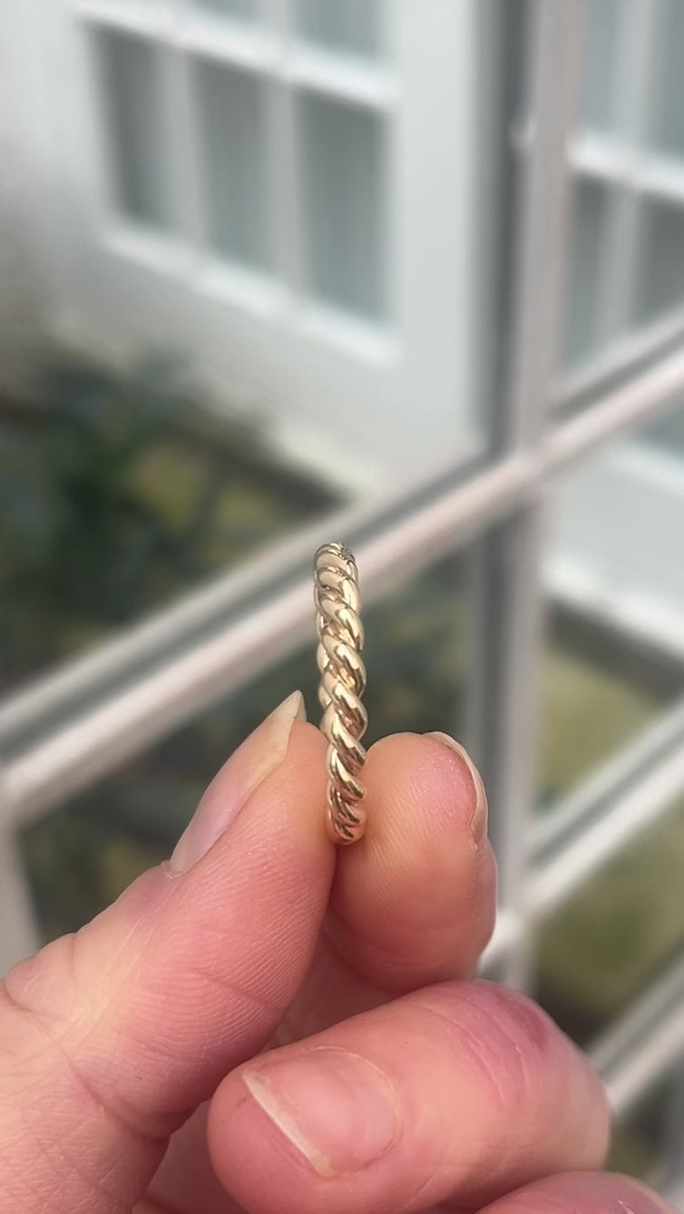 Twisted Rope Ring. Gold ring. 