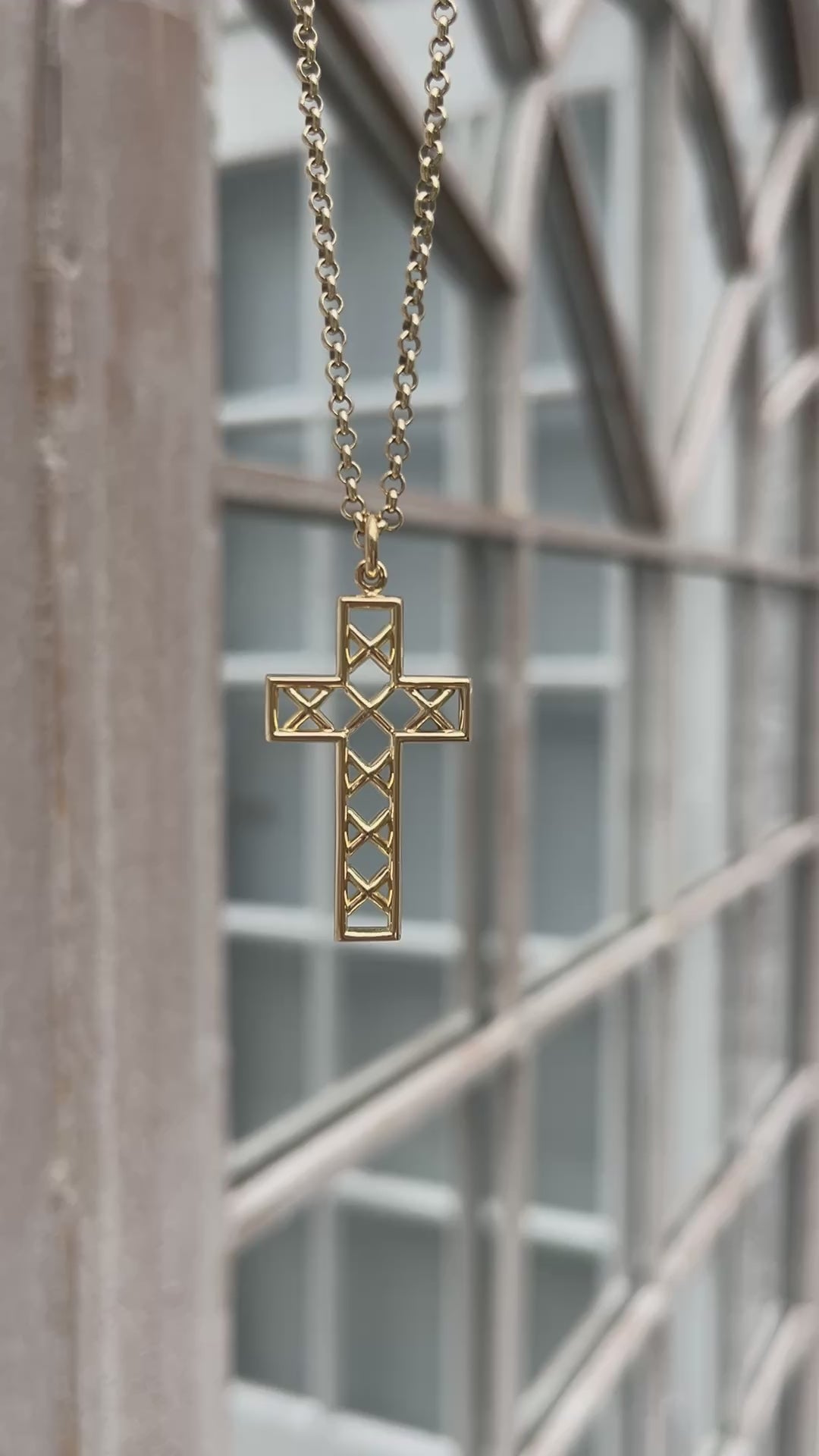 Gold cross pendant. Gold crucifix pendant. 